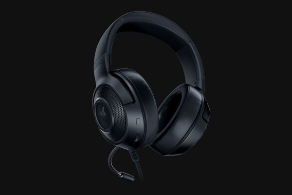 https___hybrismediaprod.blob.core.windows.net_sys-master-phoenix-images-container_hc9_h02_9081231179806_razer-kraken-x-gallery-4